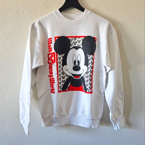 Disney Tops - Y2K Mickey Pullover